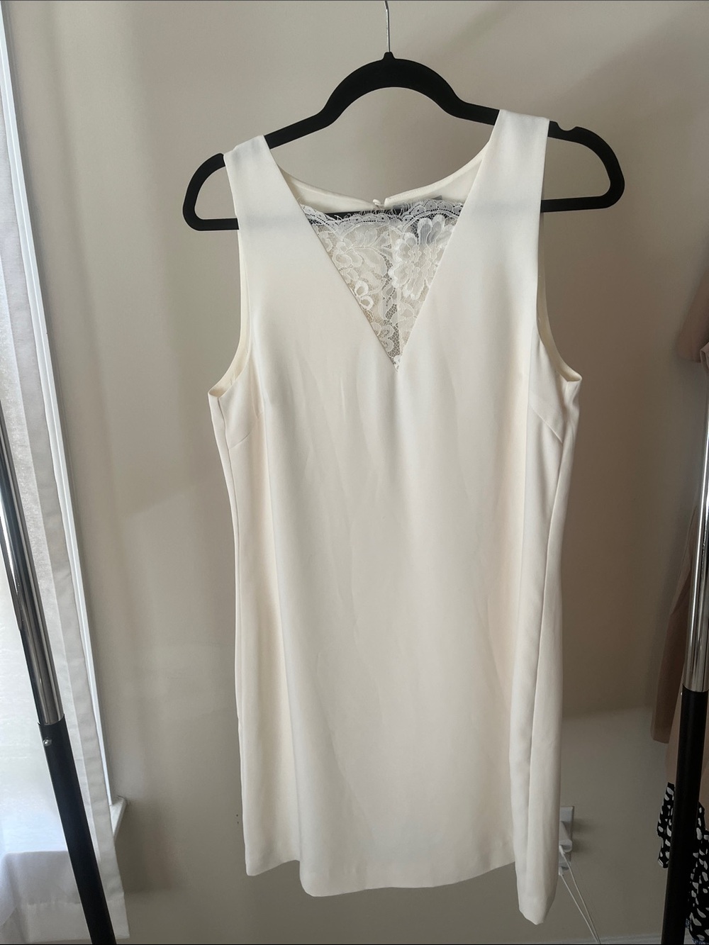 H&M Ivory Lace Front Shift Dress